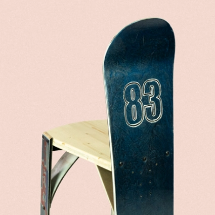 À la recherche d'une chaise originale ? Notre équipe est à l'écoute pour réaliser votre mobilier sur-mesure.